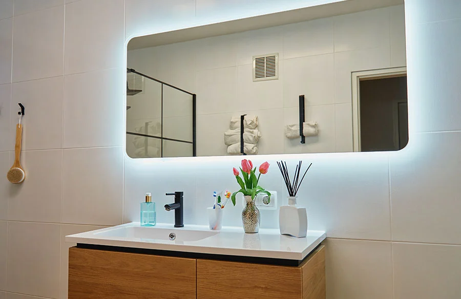 LED Bathroom Mirror Designs for Modern Bathroom Upgrades